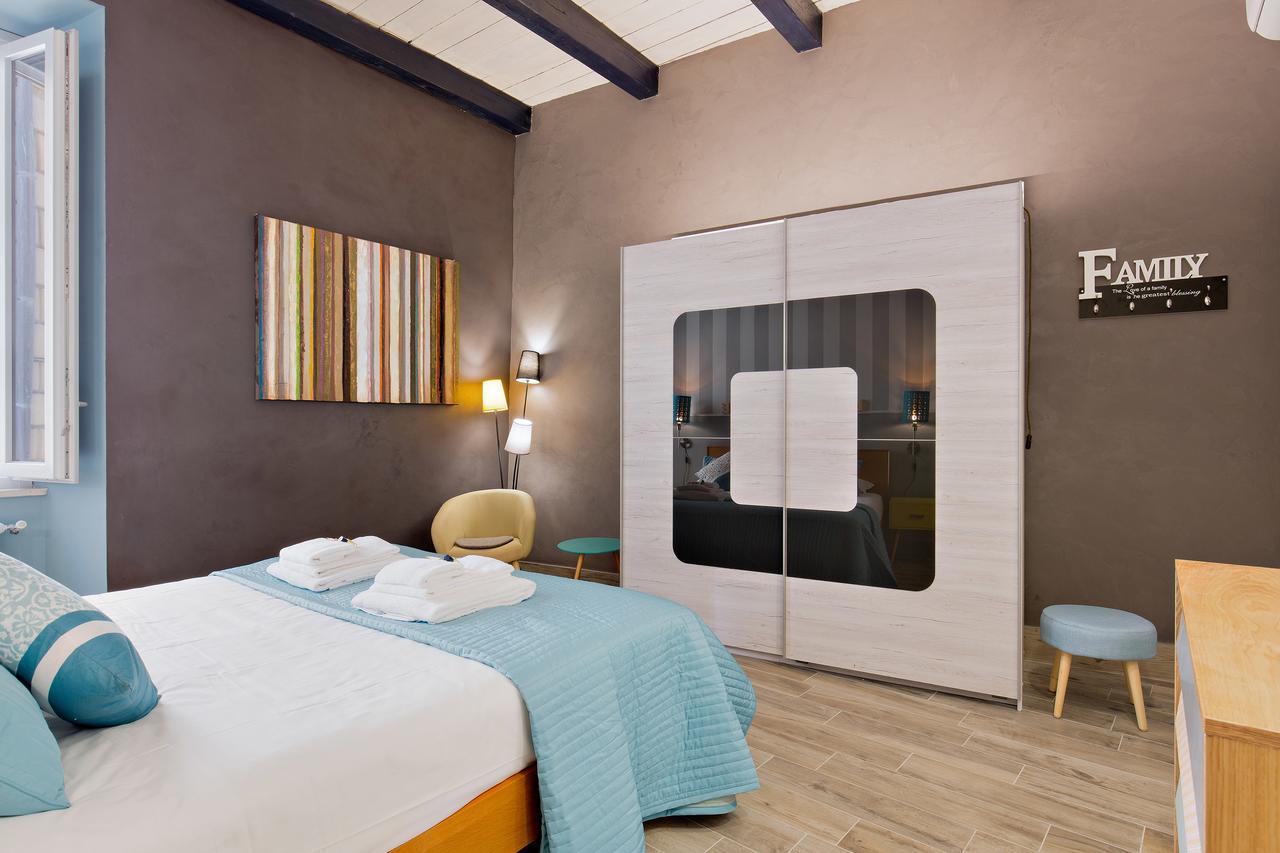 Rome As You Feel - Design Apartment At Colosseum Exterior photo